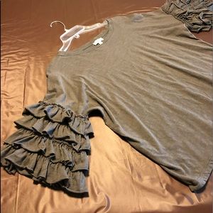 Gray 3 quarter length ruffled sleeve top